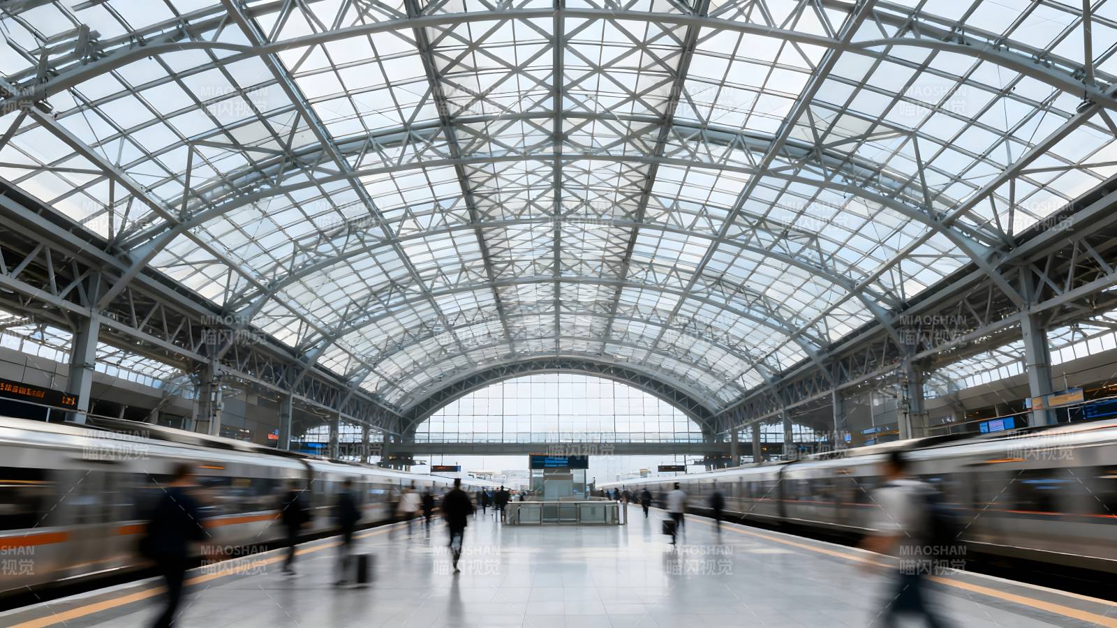 现代车站繁忙景象图片