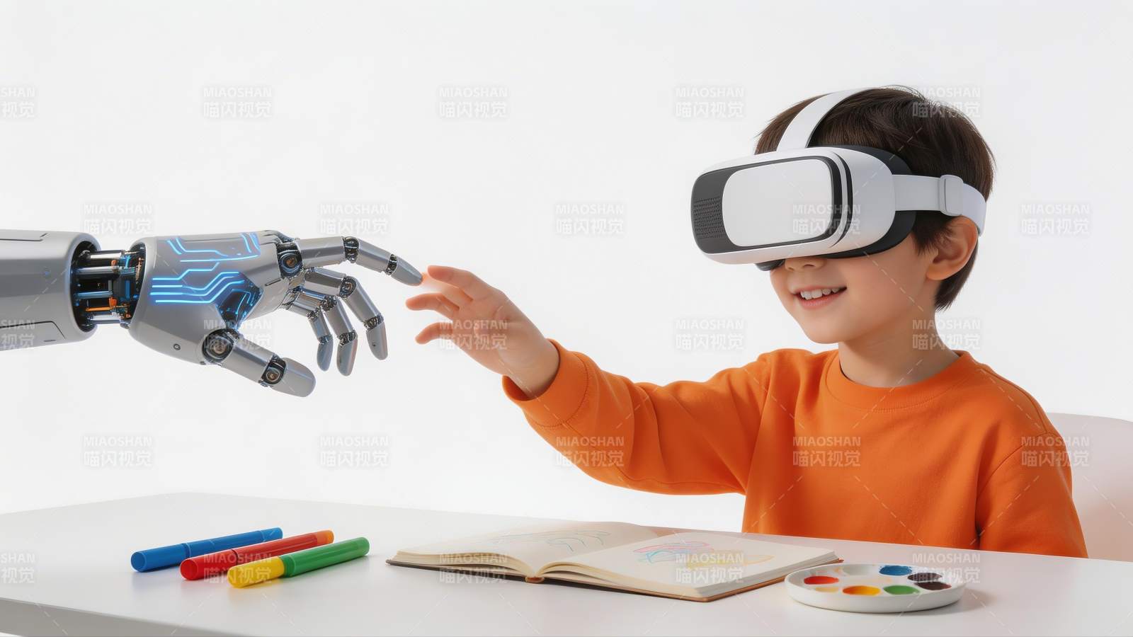 儿童体验VR机器人图片
