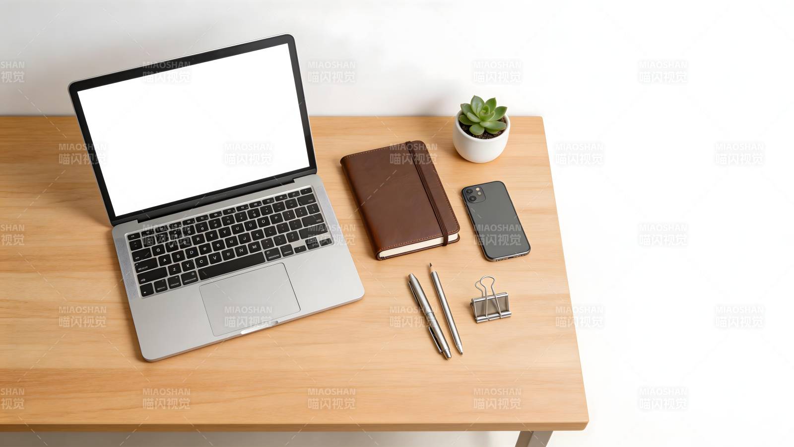 简约办公桌面图片