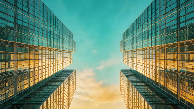 双塔映天光图片