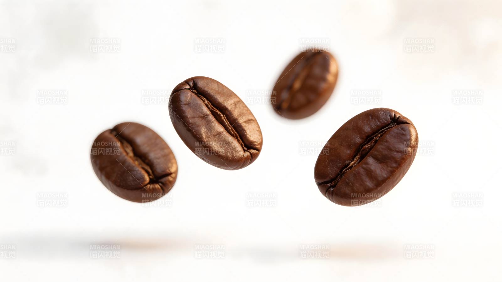 咖啡豆飘浮空中图片