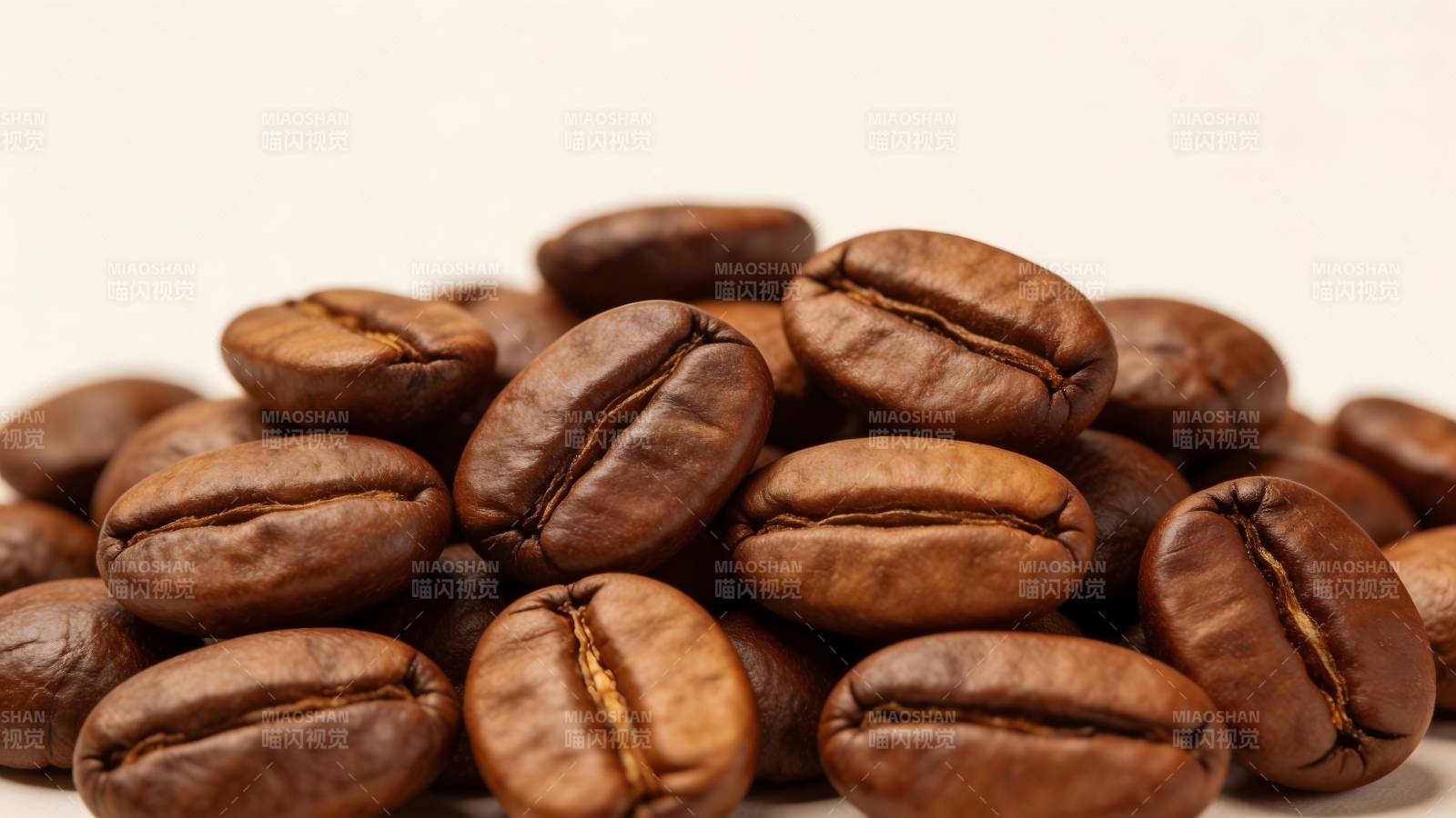咖啡豆特写图片