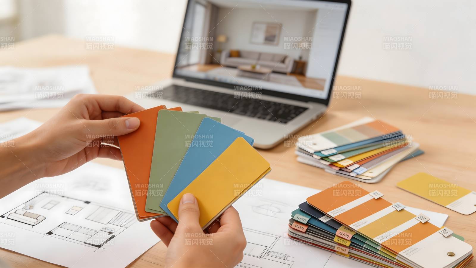 色彩搭配设计中图片