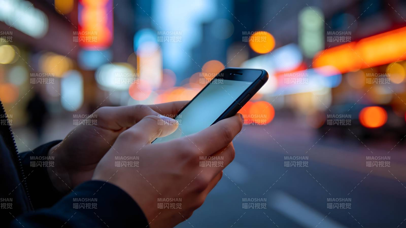 夜街手机光影图片