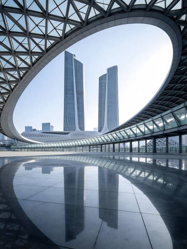 现代建筑倒影之美图片