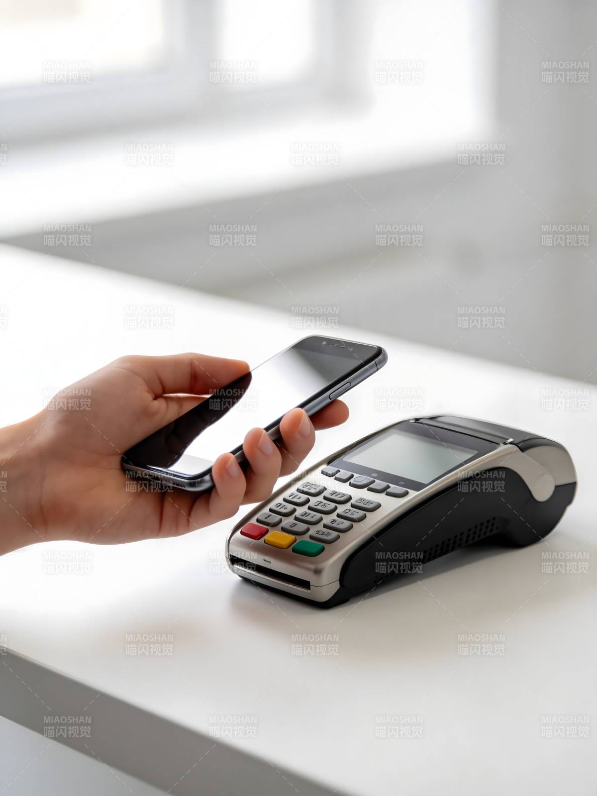 手机支付瞬间完成图片