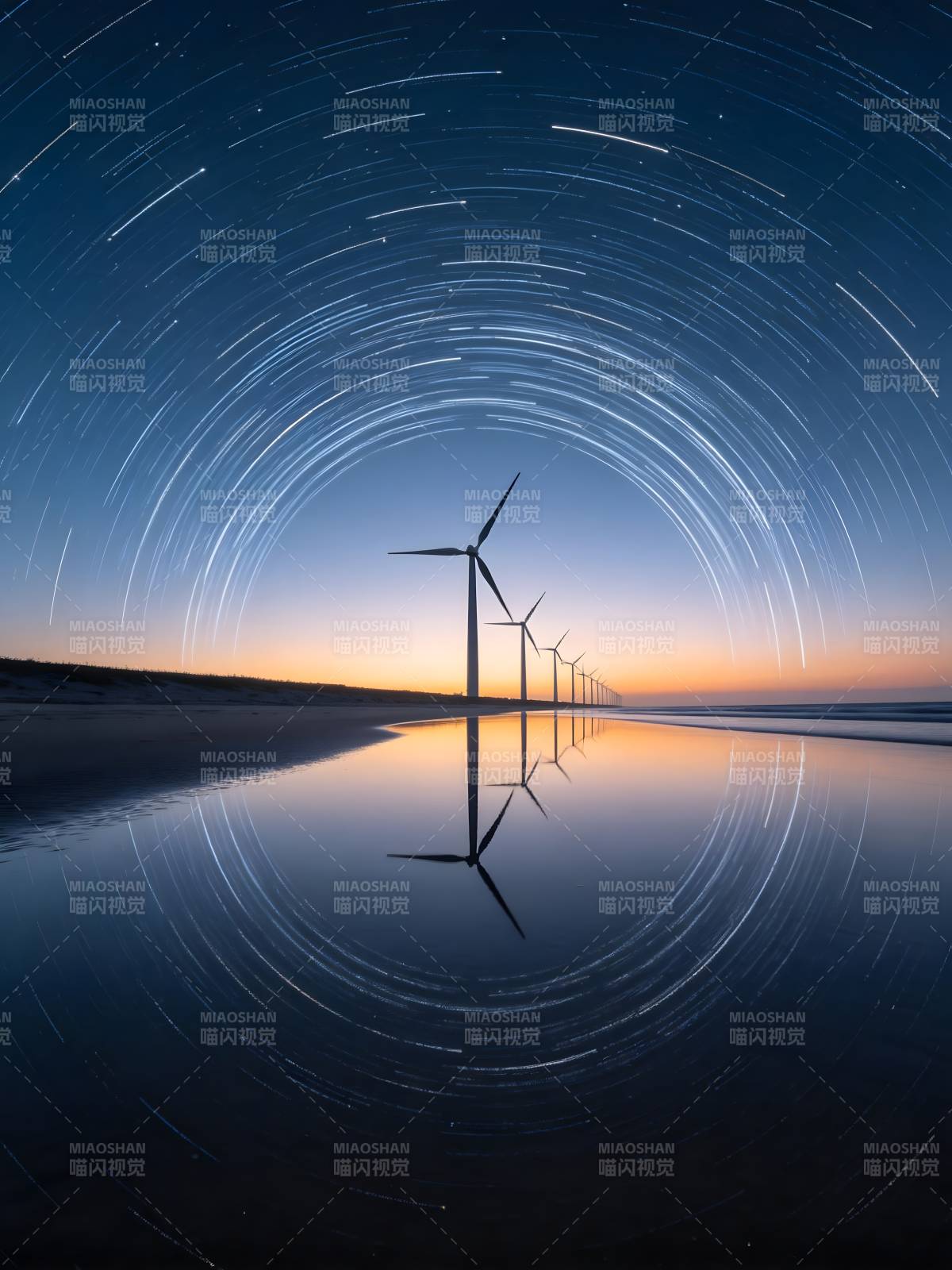 星轨风车夜景图片