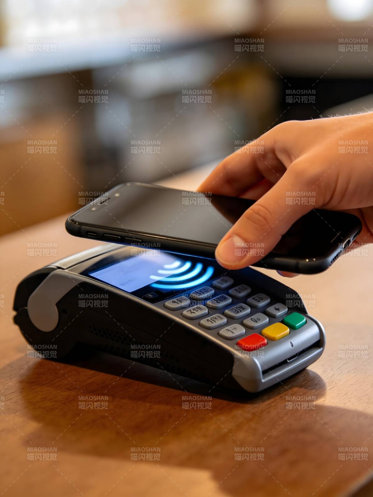 手机支付便捷生活图片