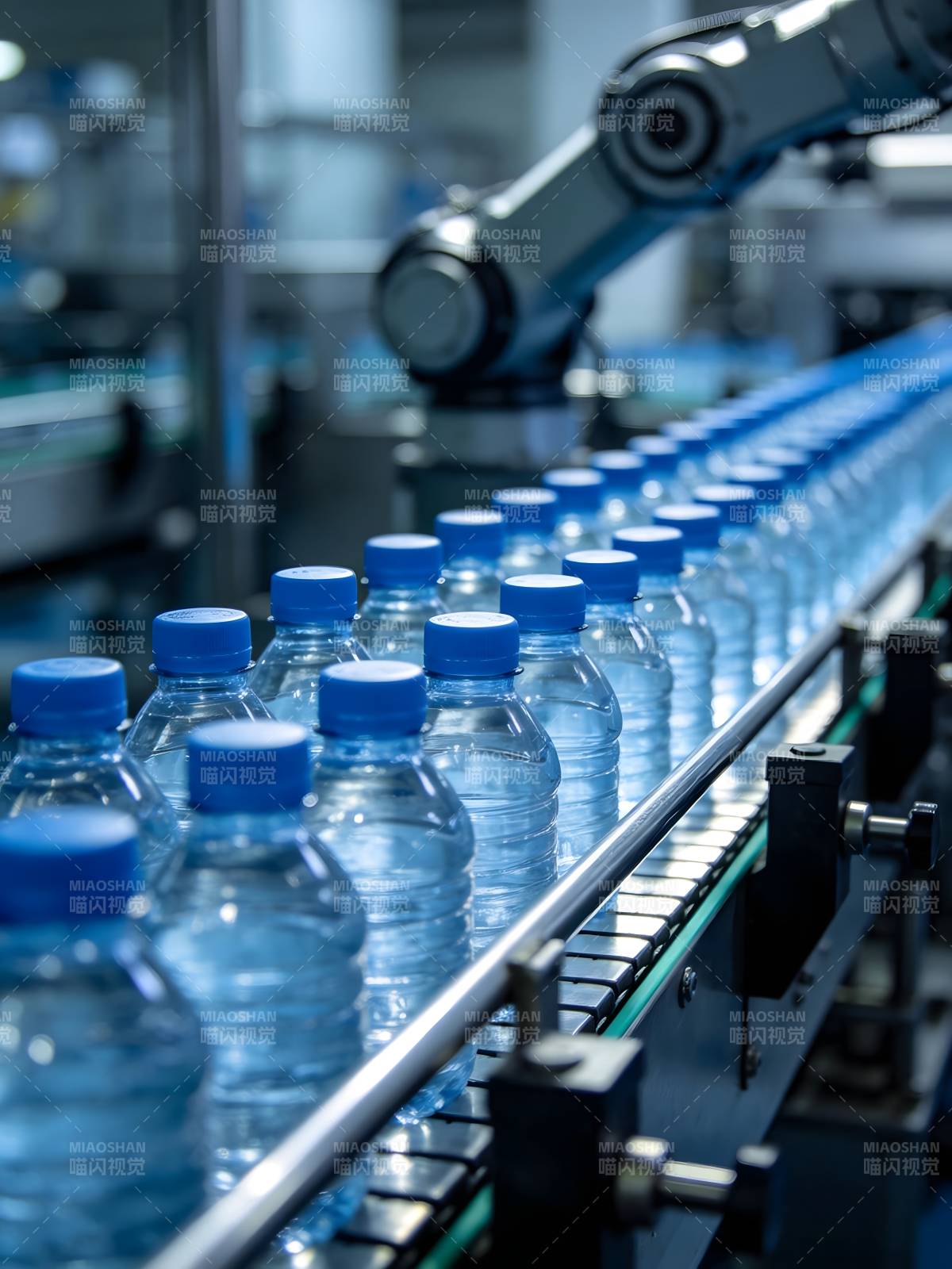 矿泉水生产线图片