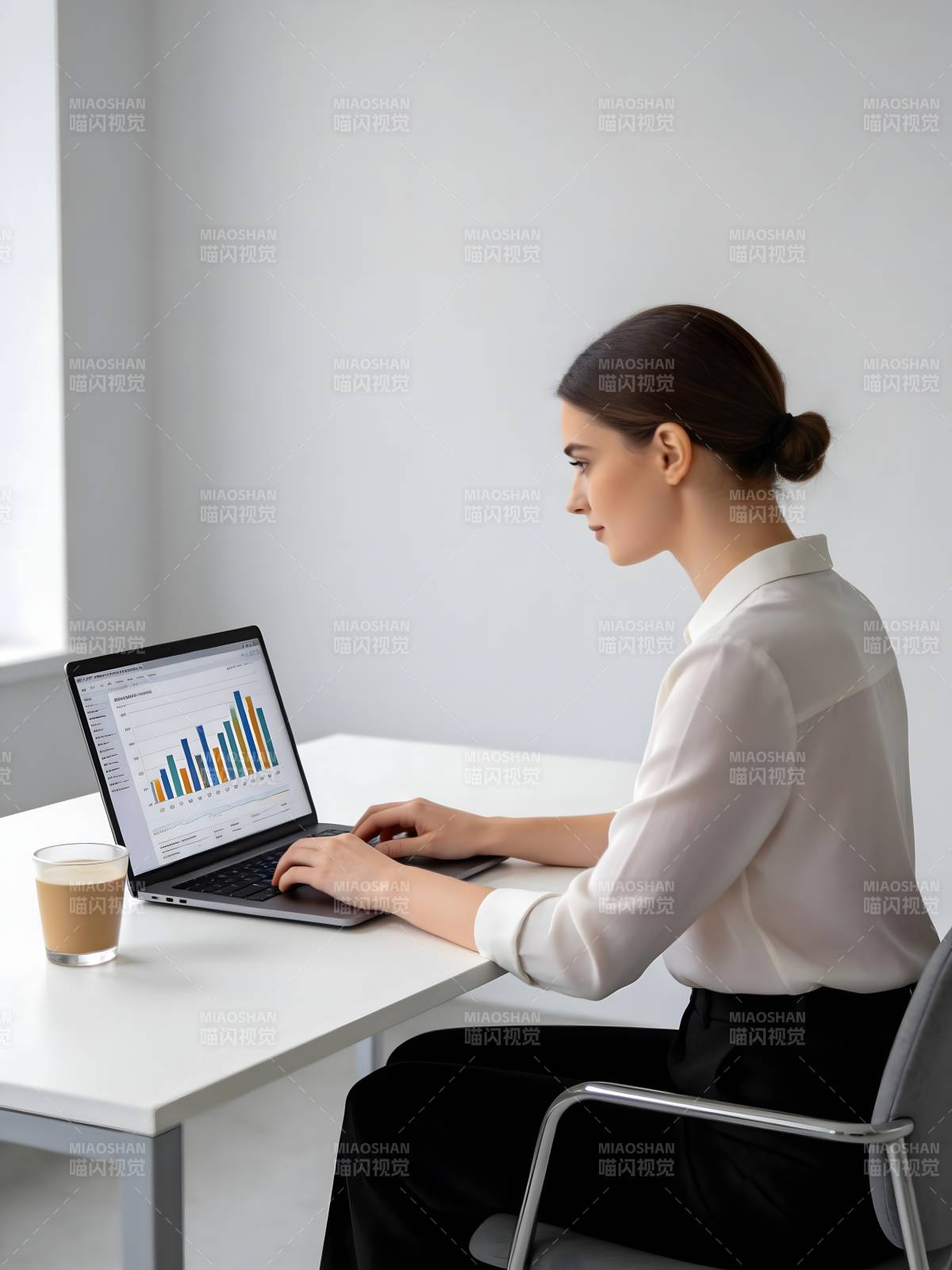 专注工作 高效办公图片