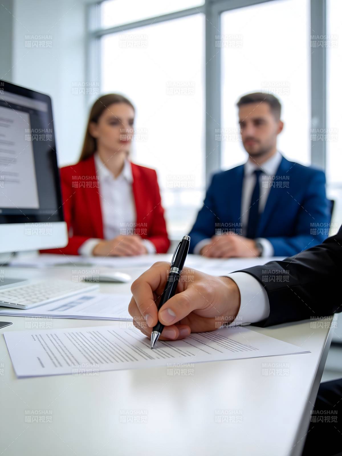 商务签约现场图片