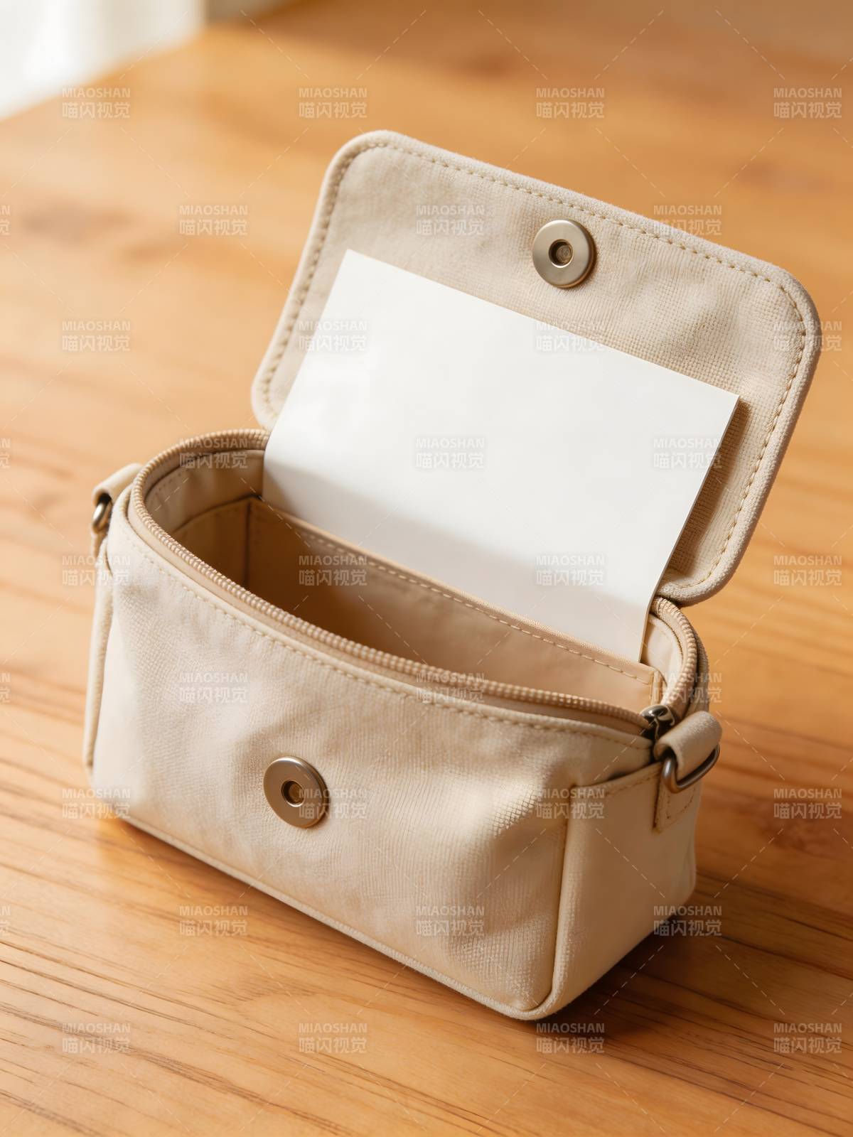 简约帆布收纳包图片