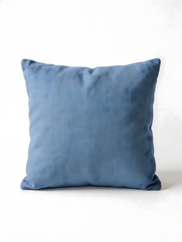 深蓝绒面抱枕图片