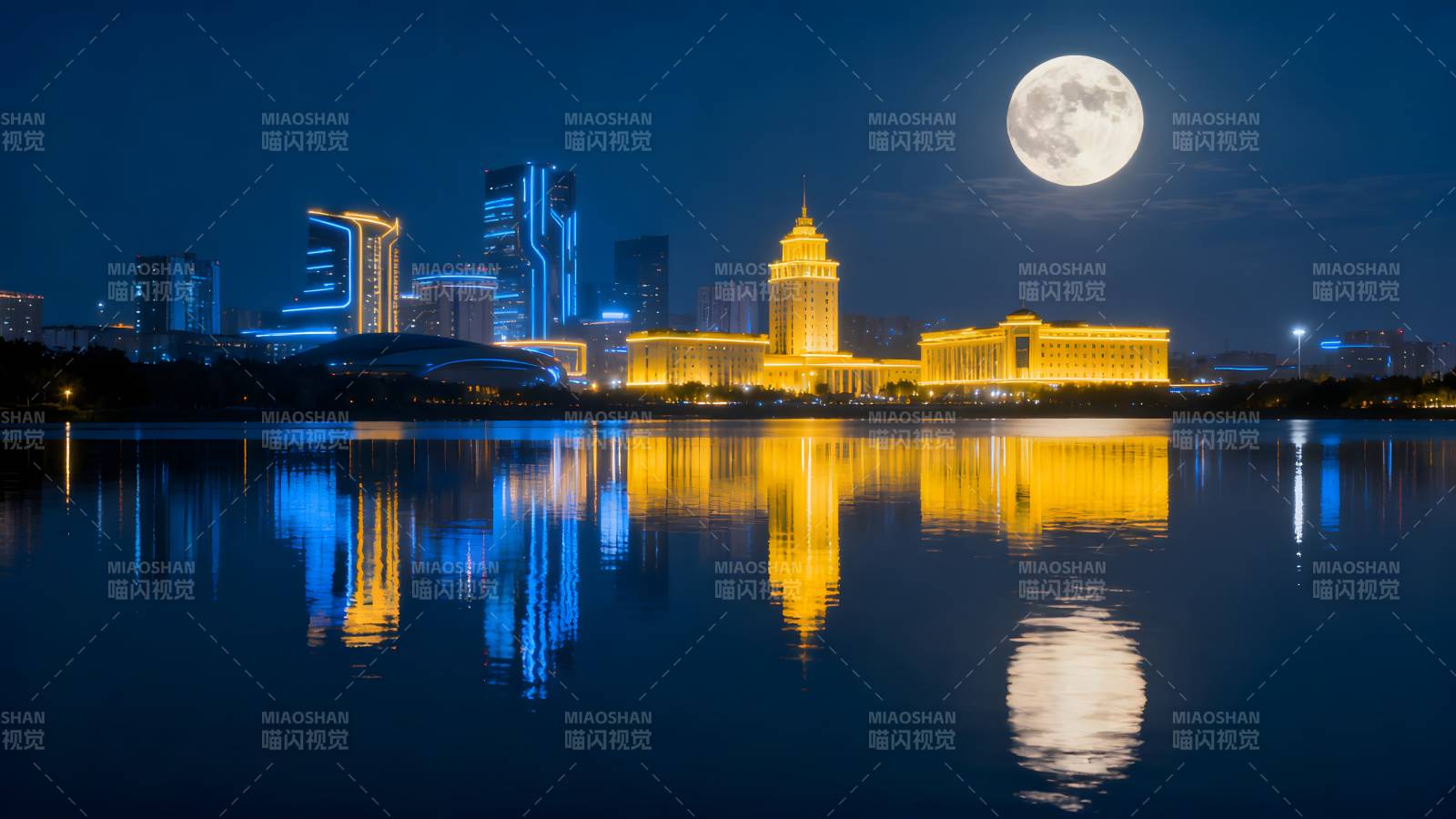 月照城市夜景图片