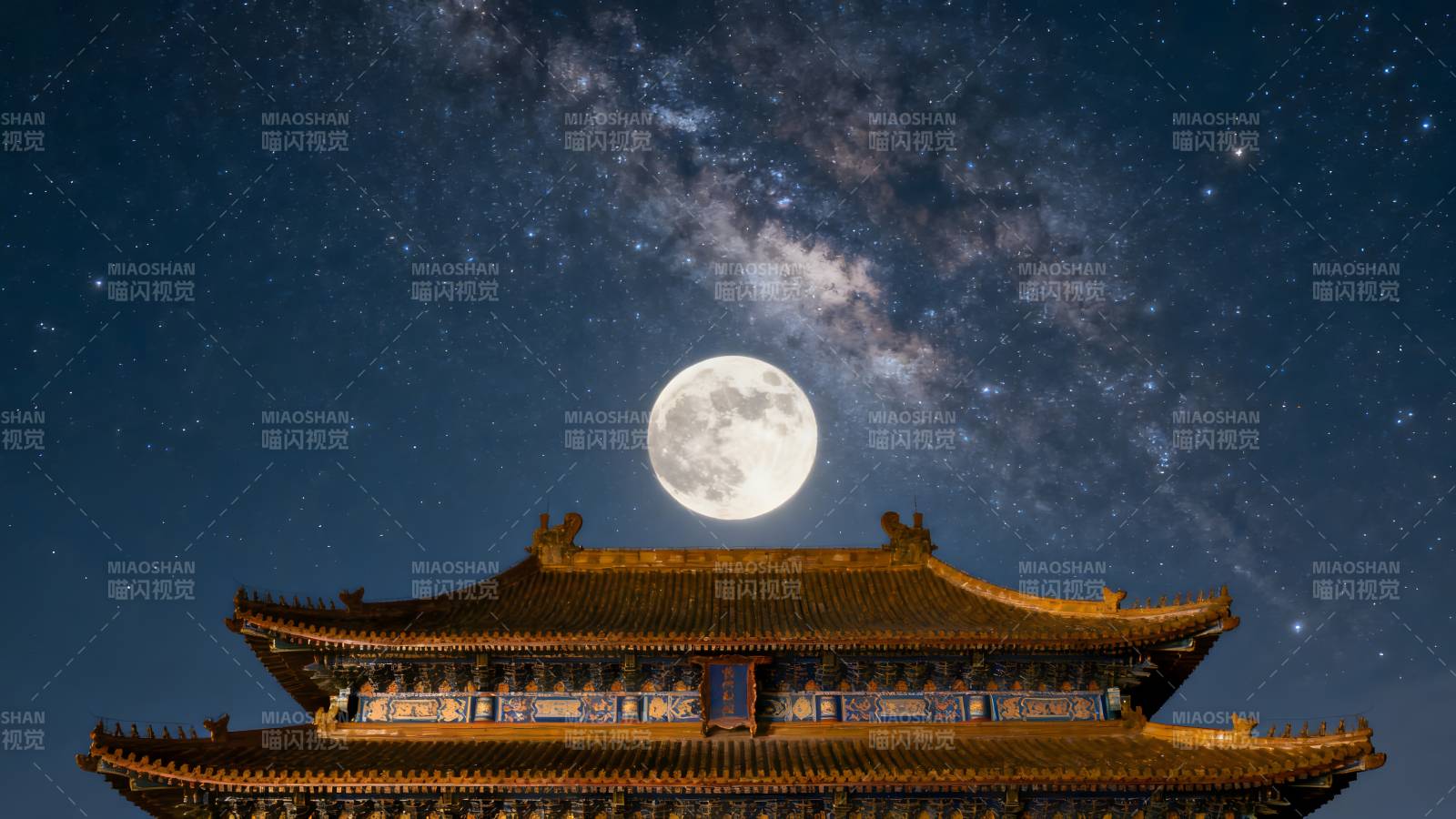 月照古殿夜空星河图片