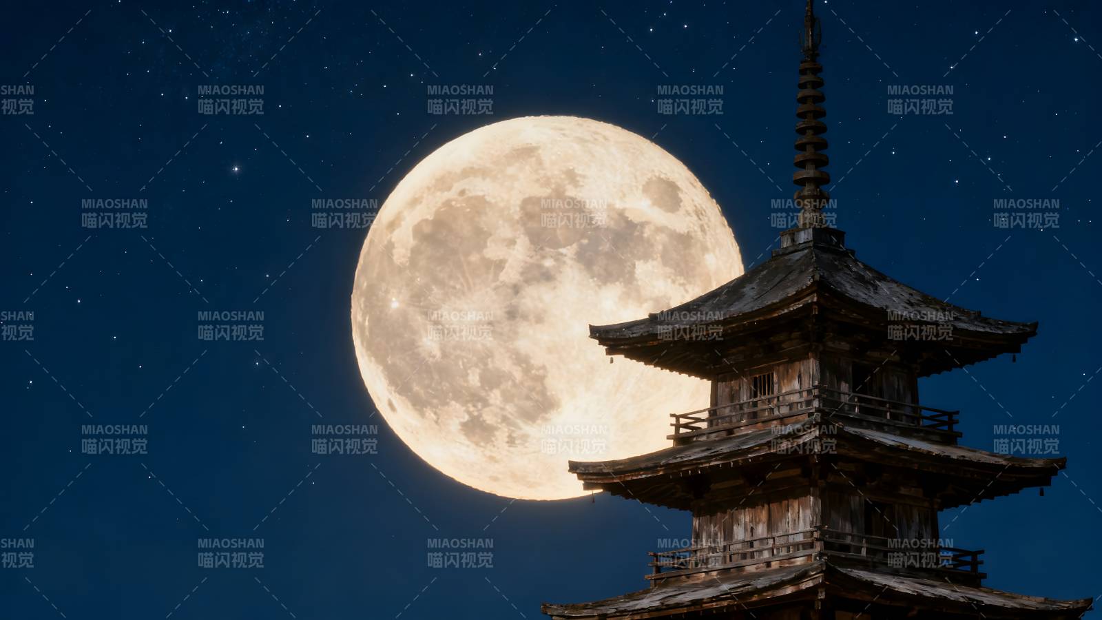 古塔映月夜图片