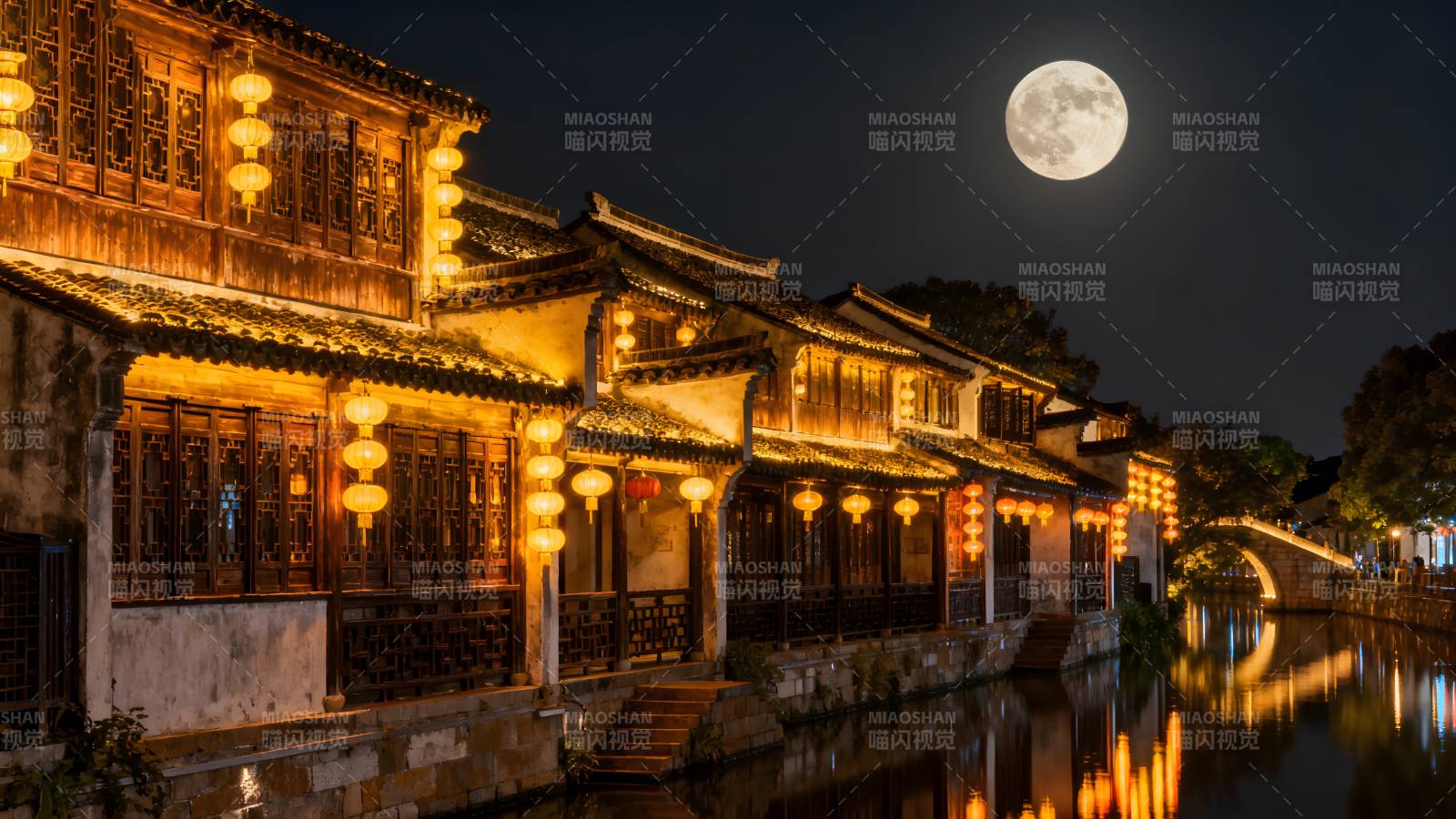 月夜水乡灯火辉煌图片