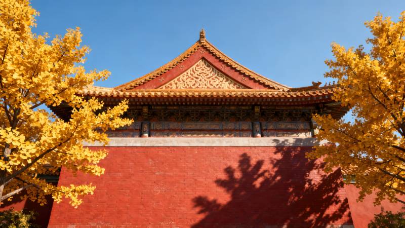 秋日古建筑美景图片