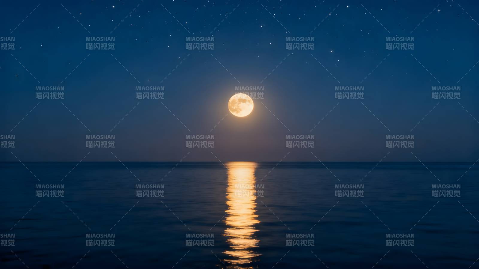 月光海面静谧夜图片