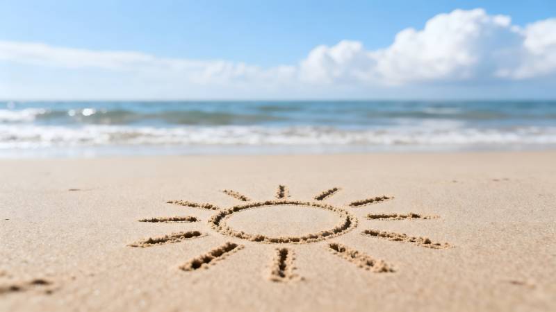 沙滩上的太阳图案图片