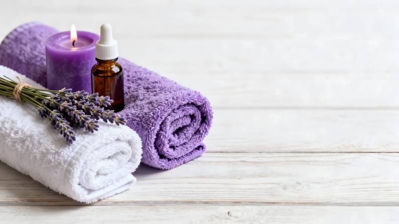 薰衣草香氛护理图片