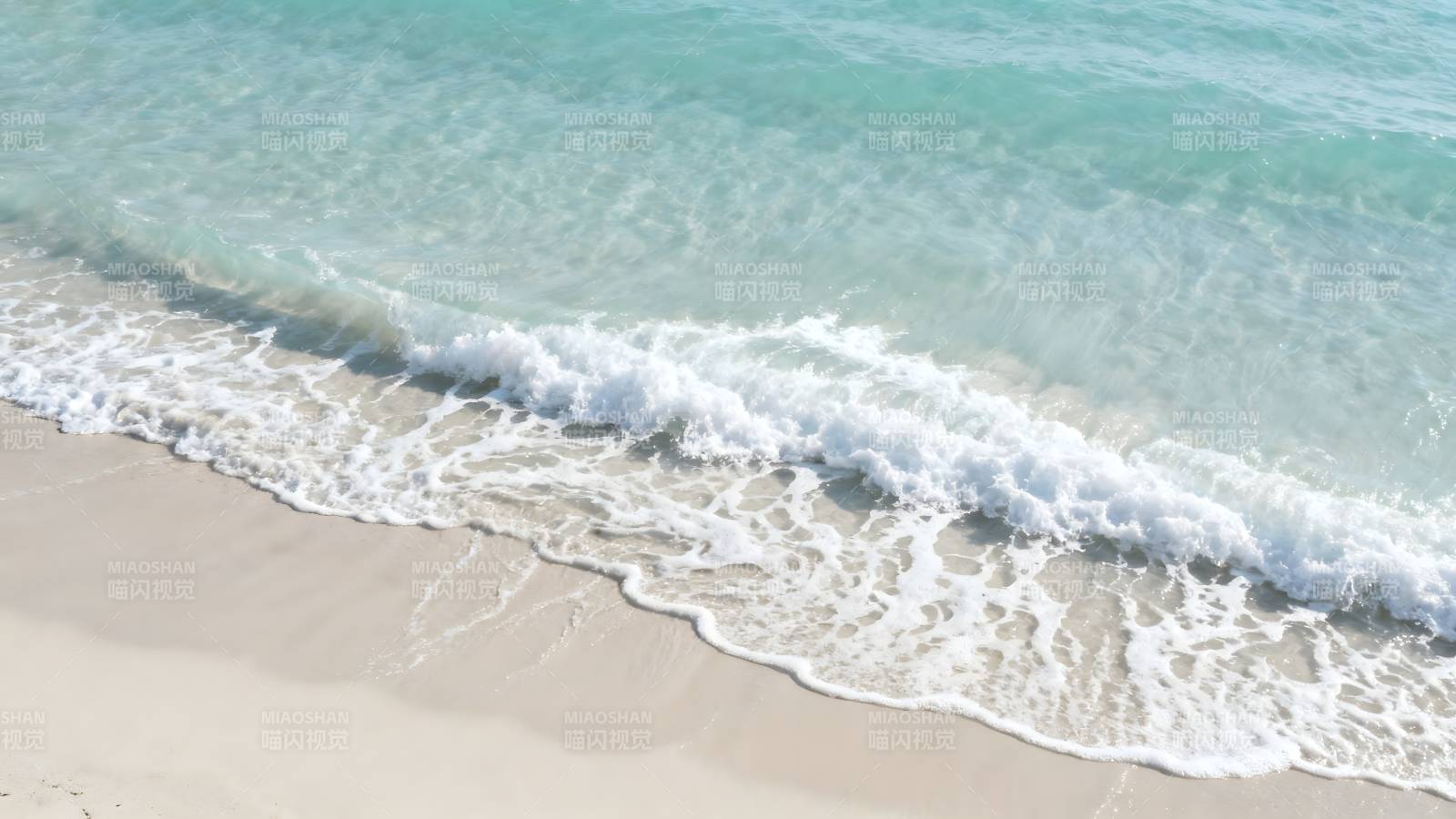 碧海白沙 浪花轻拍图片