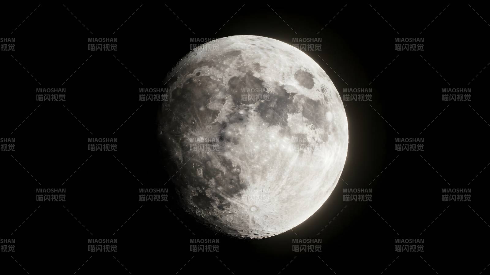 明月高悬夜空图片