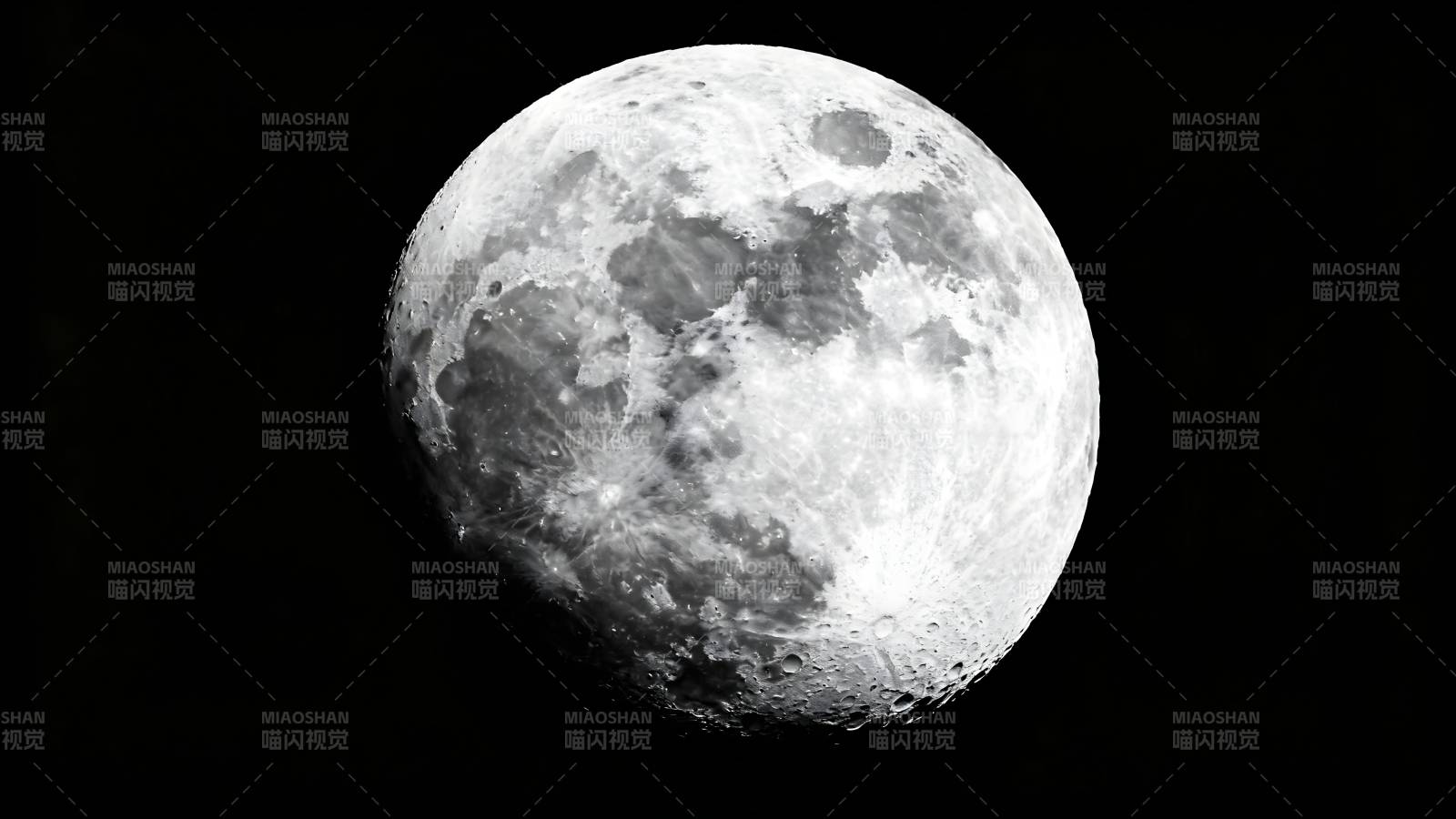 月球表面特写图片