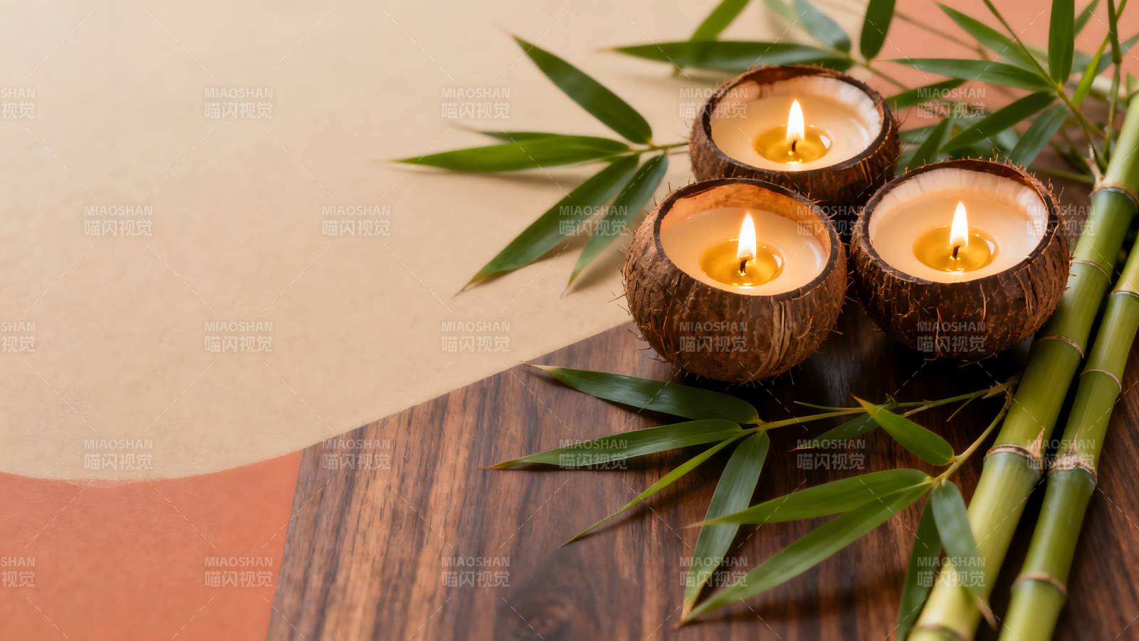 椰壳烛光竹叶静谧图片