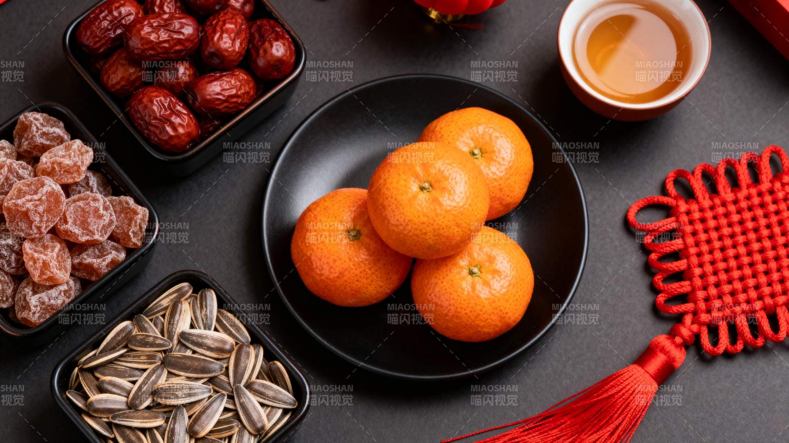 年味果盘摆拍图片