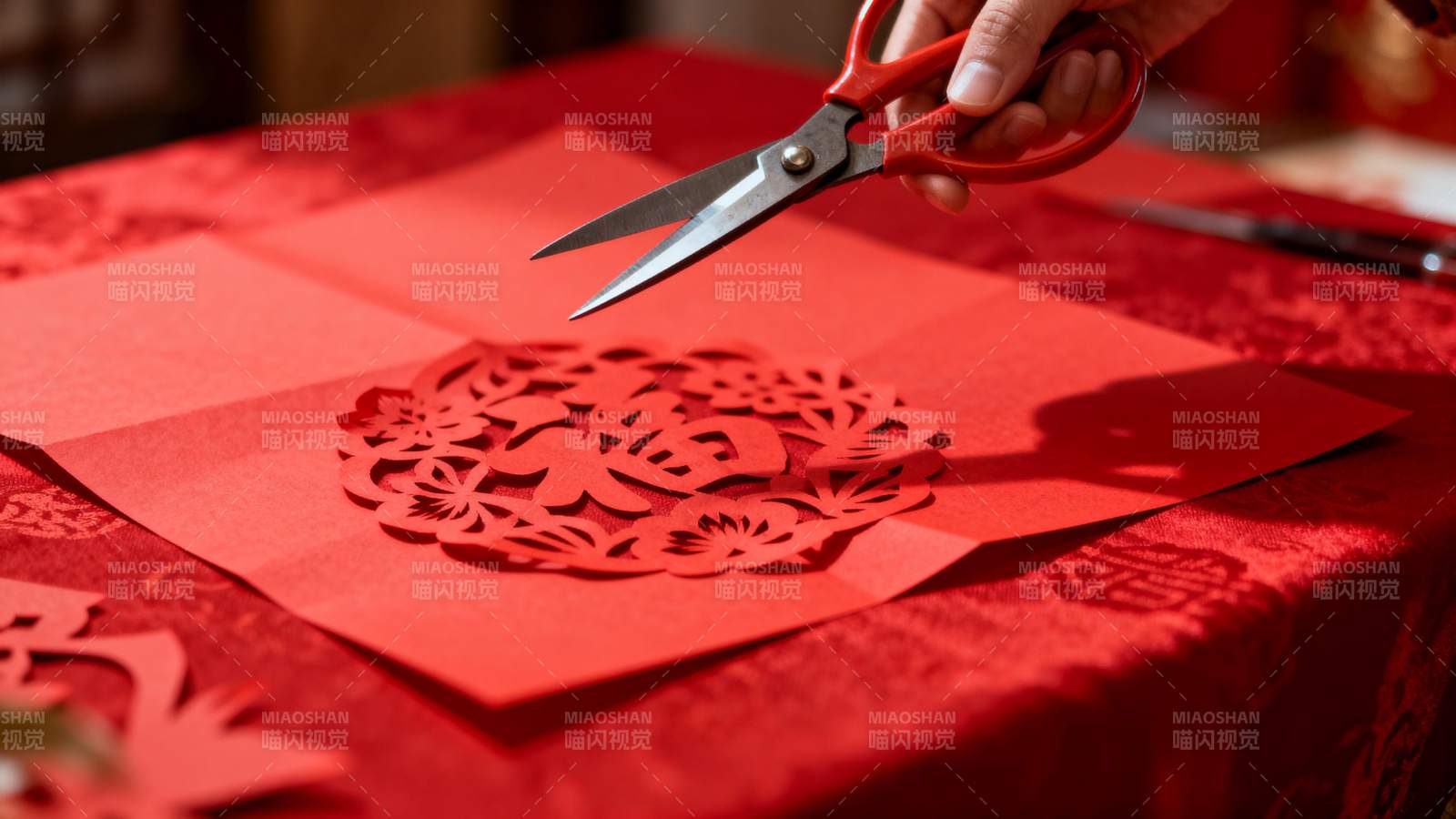 剪纸艺术创作图片
