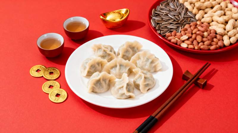 春节美食 饺子与茶图片