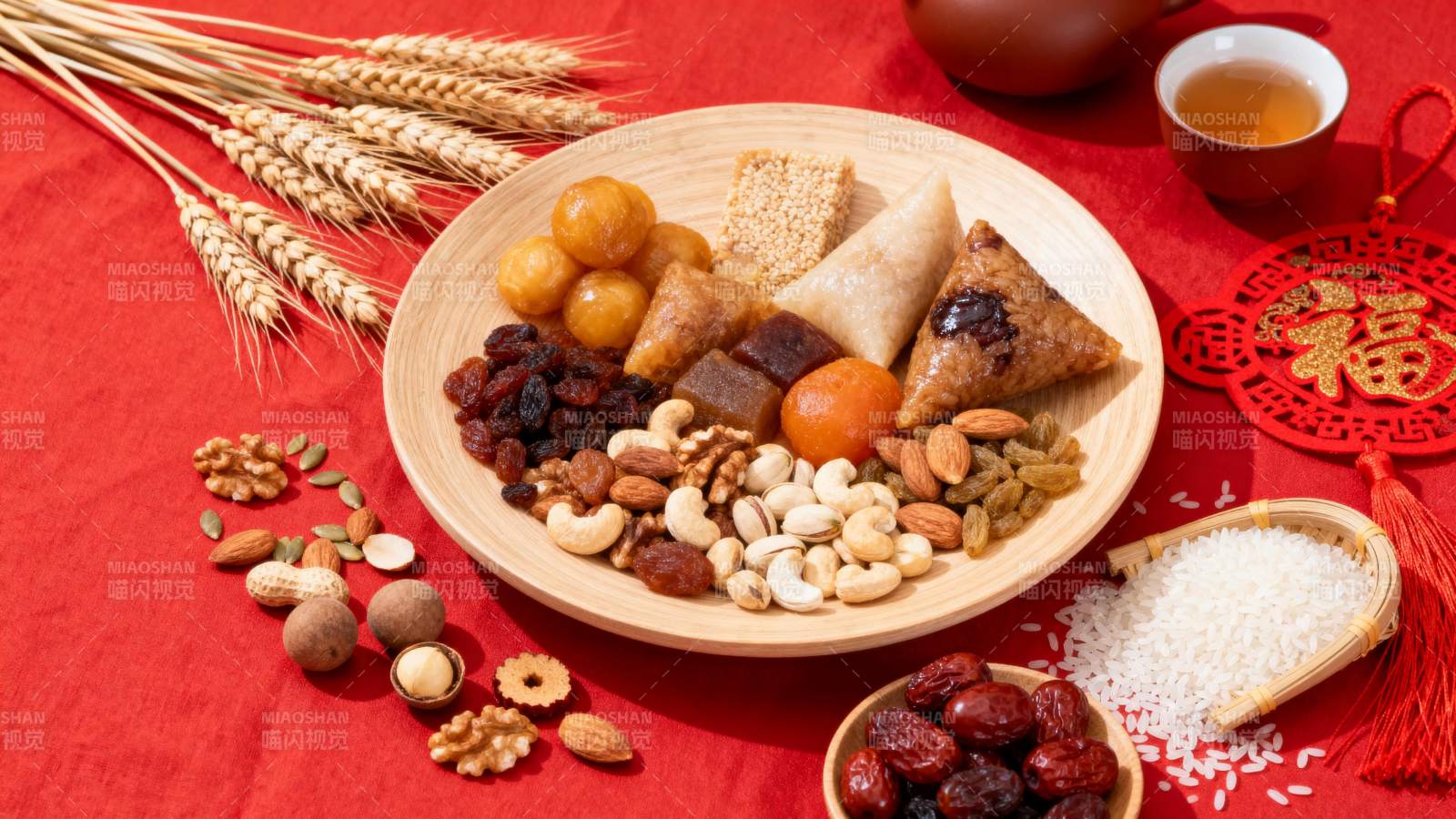 五谷丰登喜迎新春图片