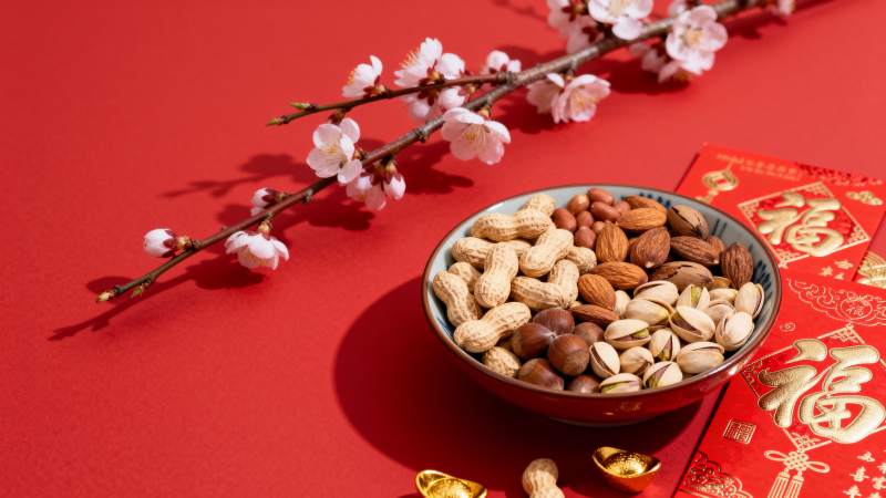 新春坚果福满堂图片