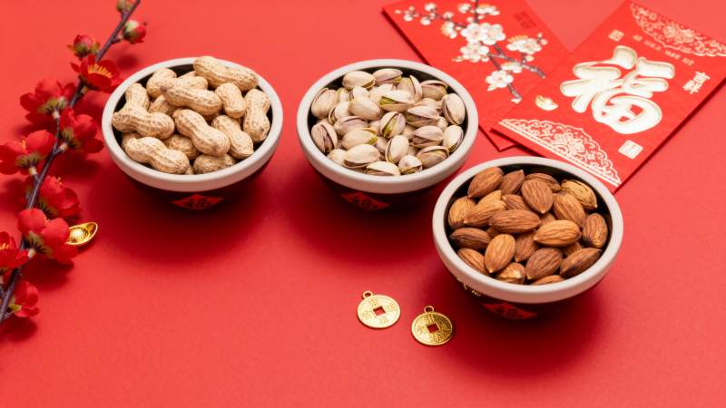 新春坚果礼盒图片