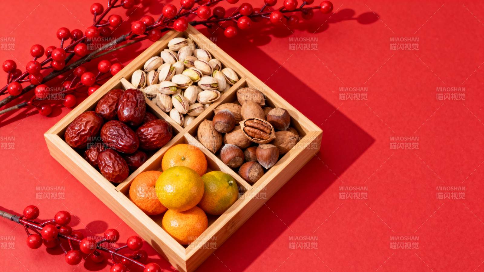 节日果盘 喜庆红润图片