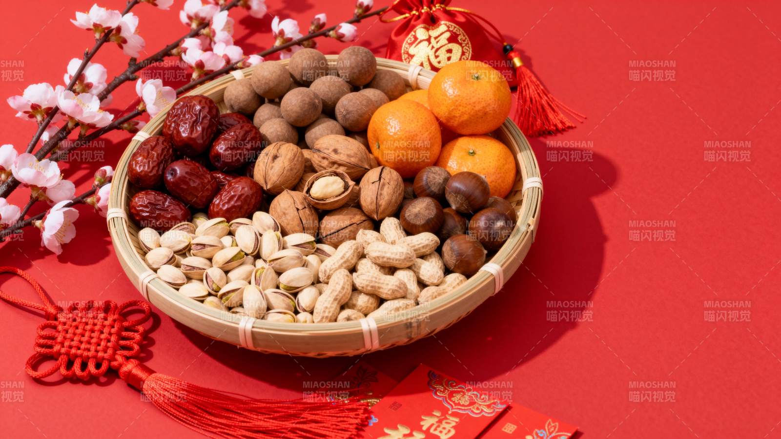 新春坚果果盘图片