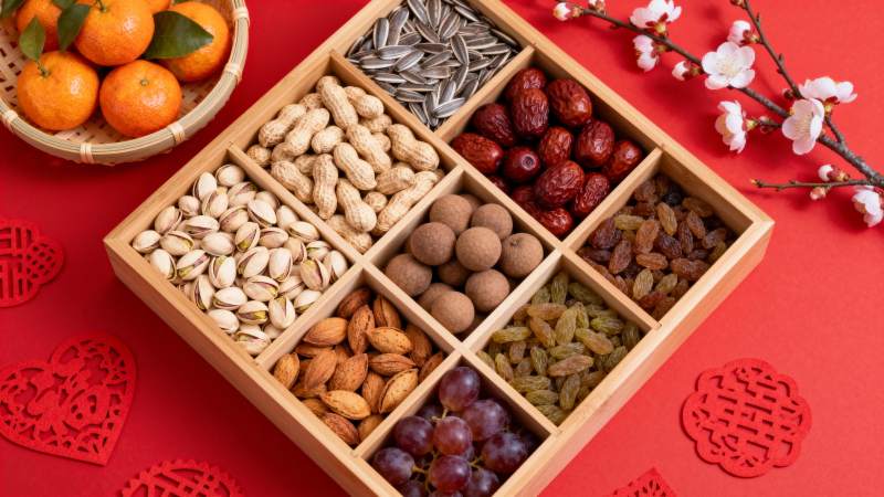 新春坚果礼盒图片