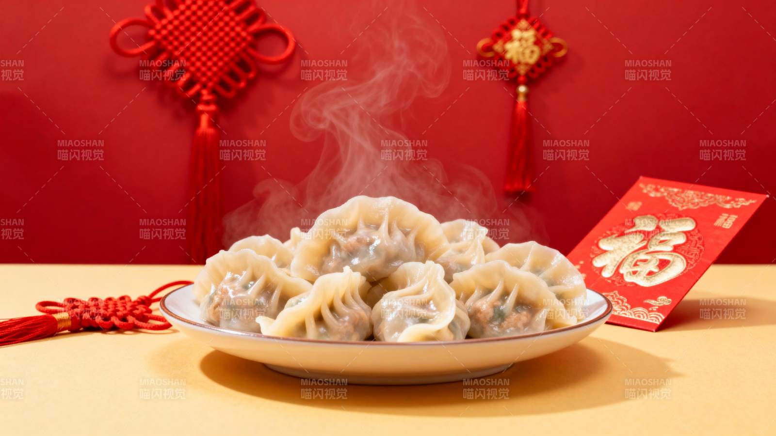 热腾腾的饺子迎新春图片