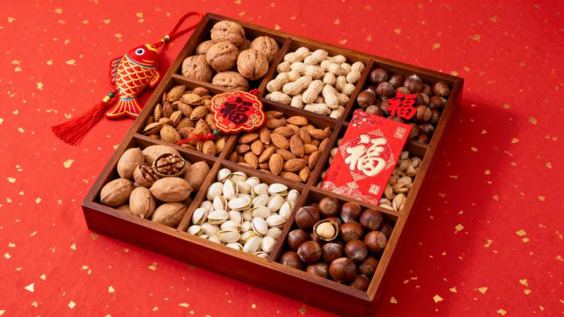 新春坚果礼盒图片