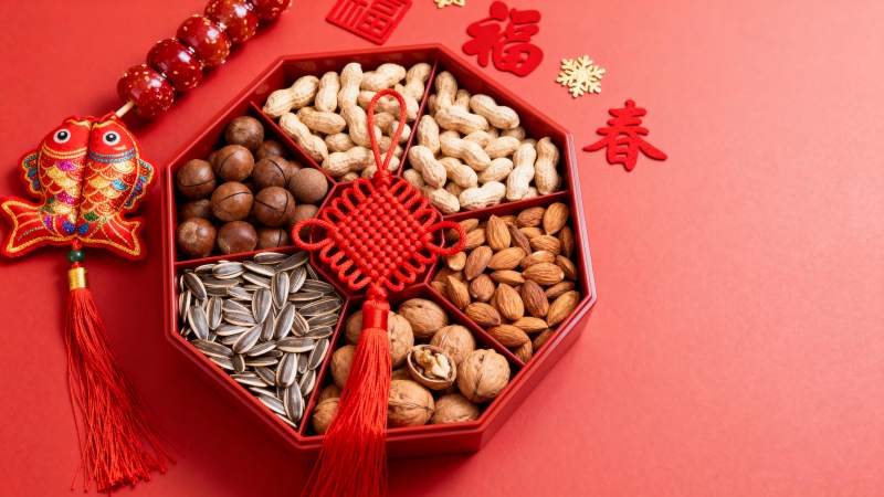 新春坚果礼盒图片