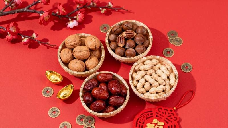 新春坚果福满堂图片