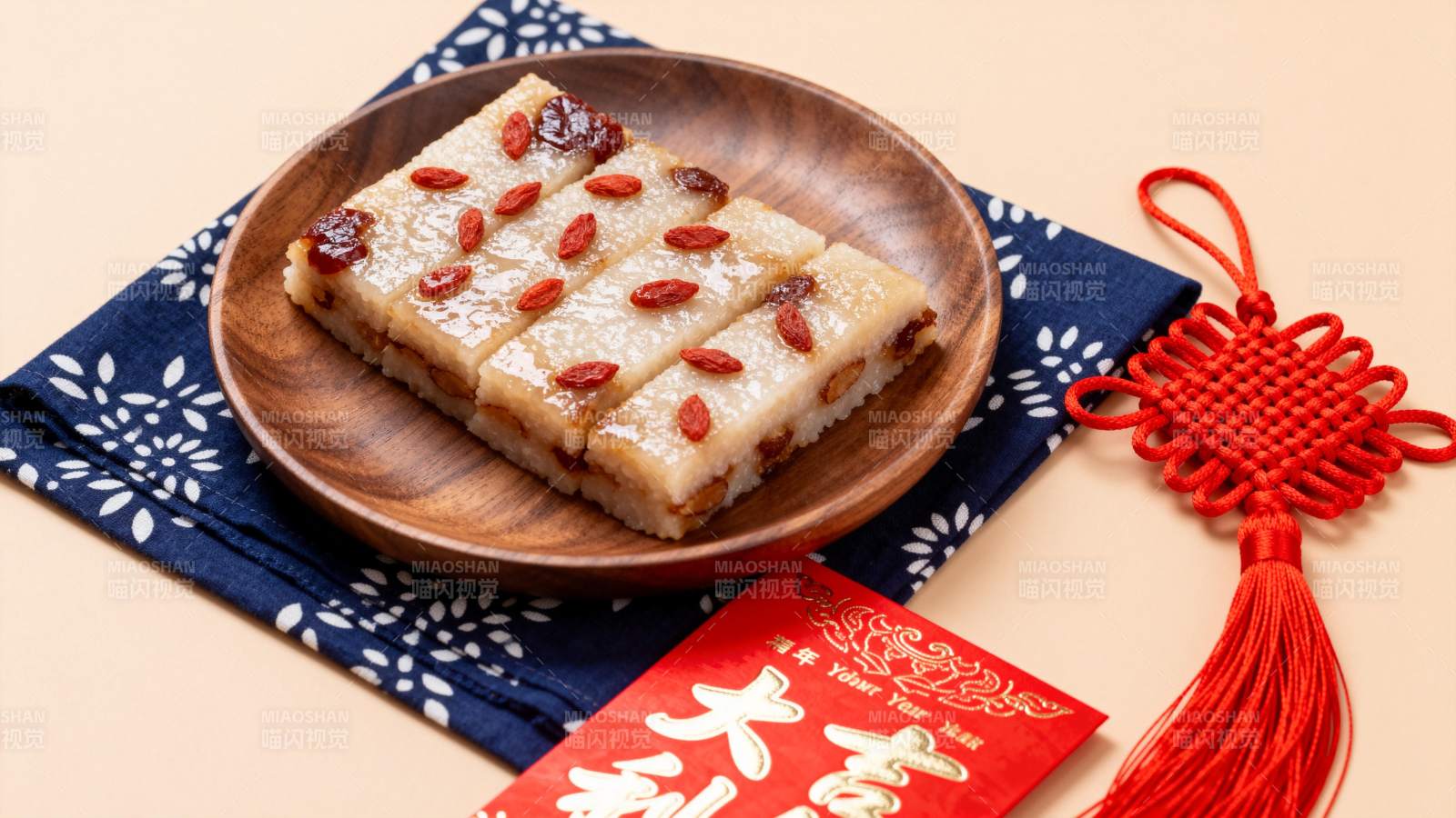 年糕喜庆迎新春图片