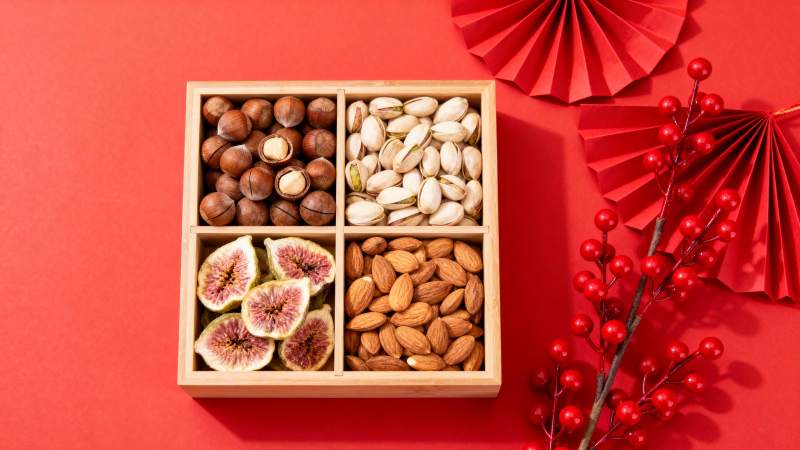 坚果果干礼盒图片