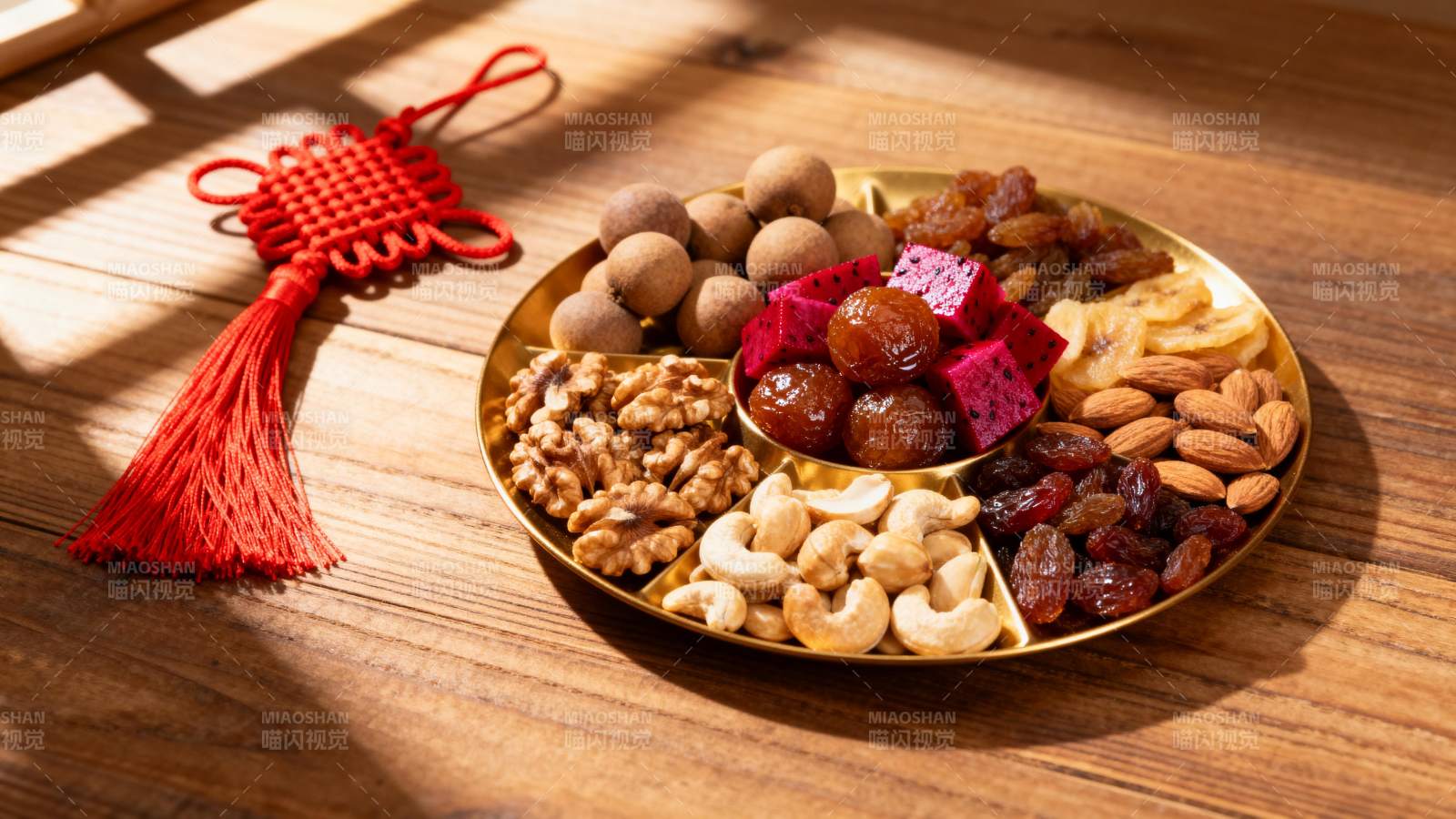 年味坚果拼盘图片