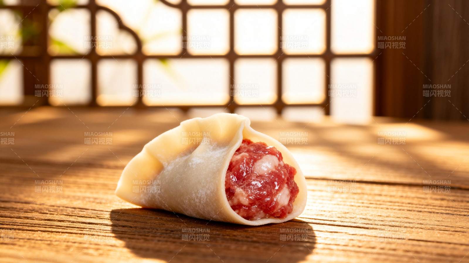 鲜肉饺子 阳光相伴图片