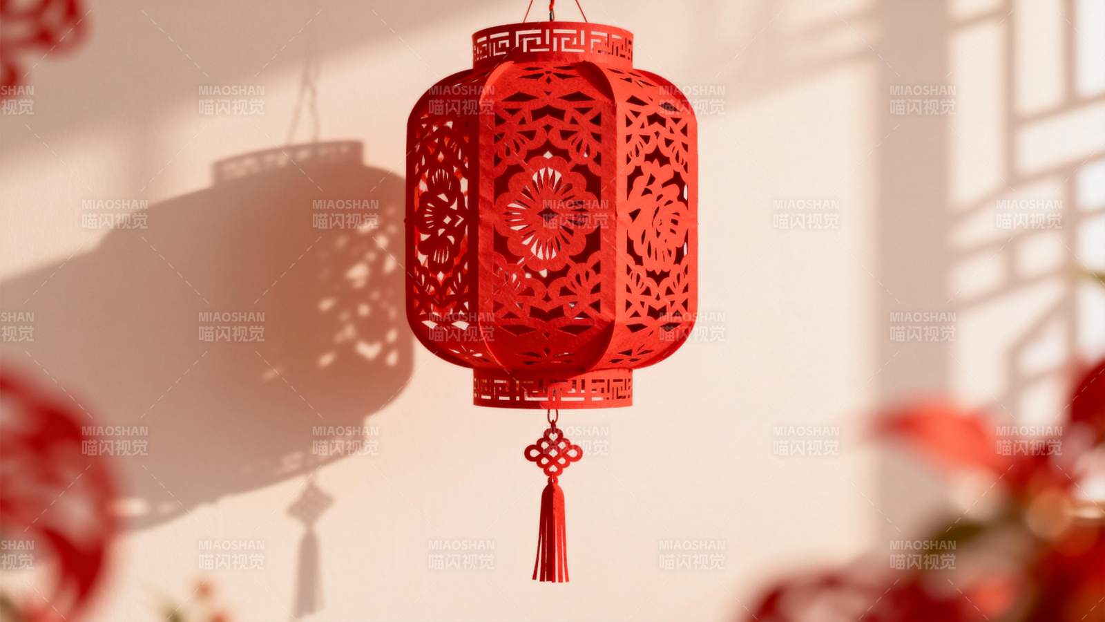 红灯笼迎新春图片