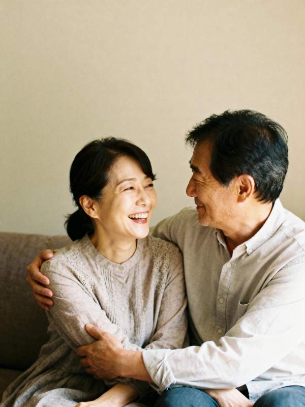 温馨相伴 笑容满溢图片