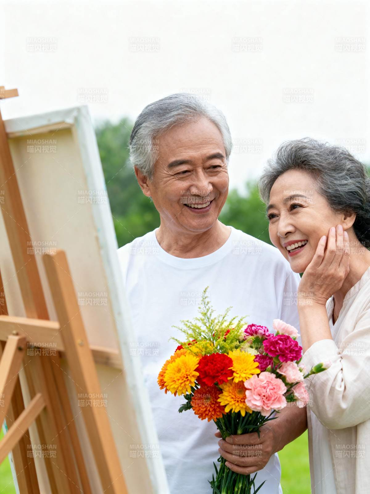 夕阳下的花艺时光图片