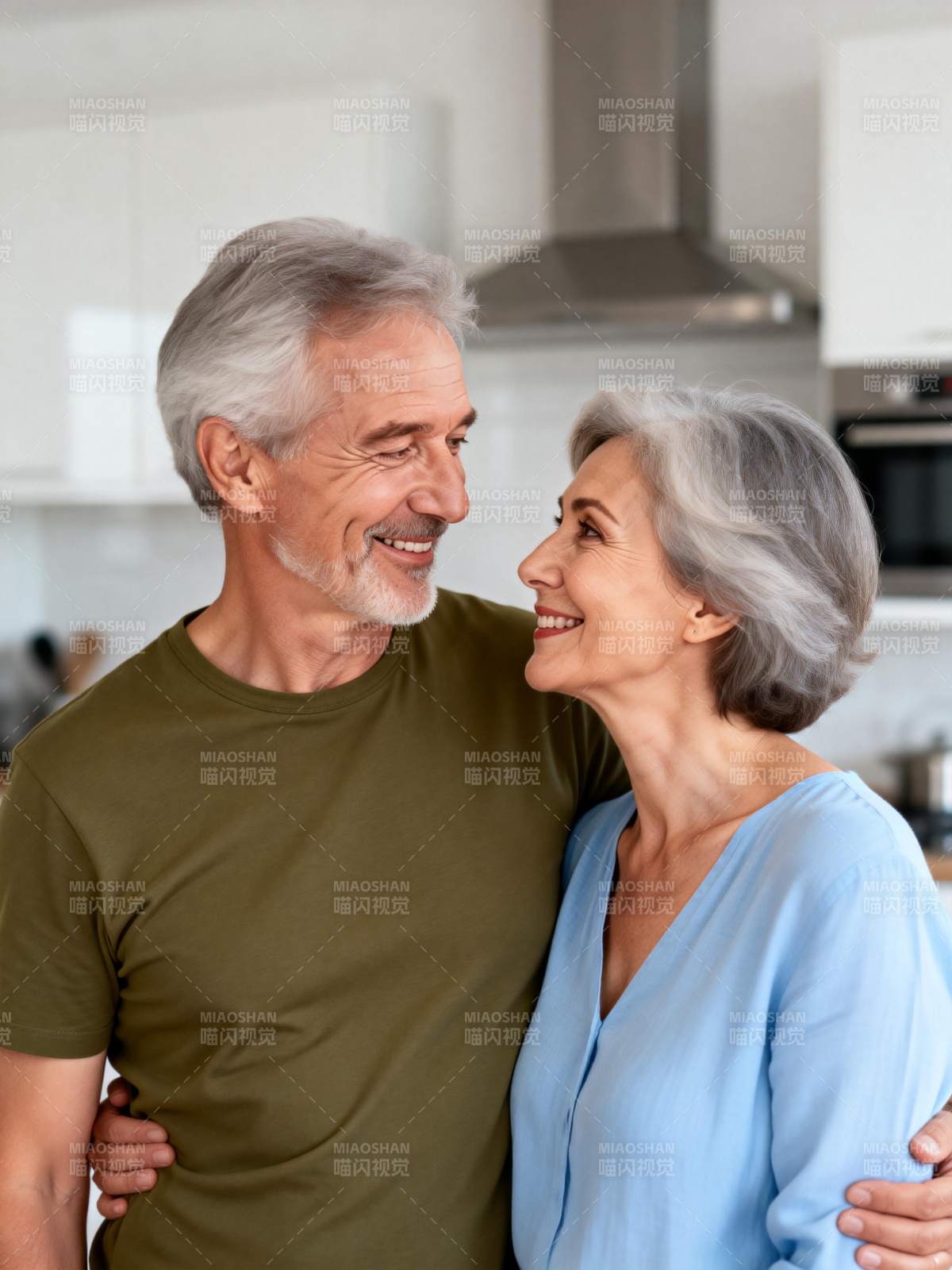 幸福晚年伴侣图片